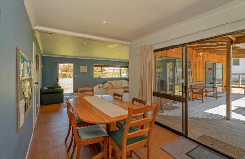 Hahei House | Sundaze - Hahei Holiday Home