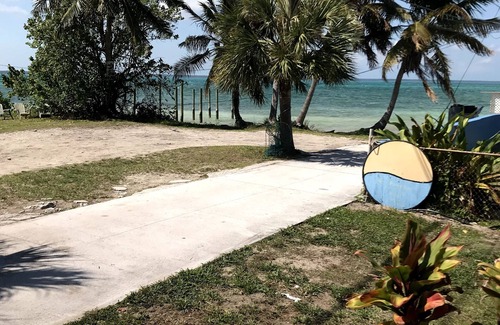 Treasure Cay Cottage | Sundown is a newly remodeled 2 bed 1 bath cottage .