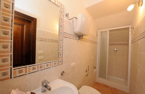 Giano dell'Umbria Other | Sunflower Apartment with pool