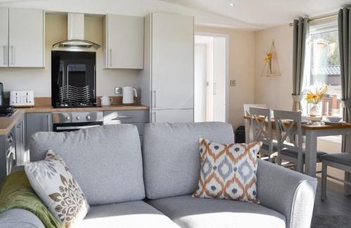Sewerby House | Sunflower Lodge