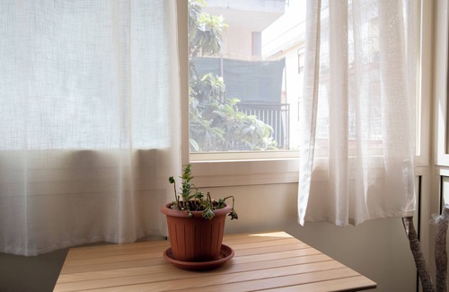 Partanna Apartment | Sunflowers