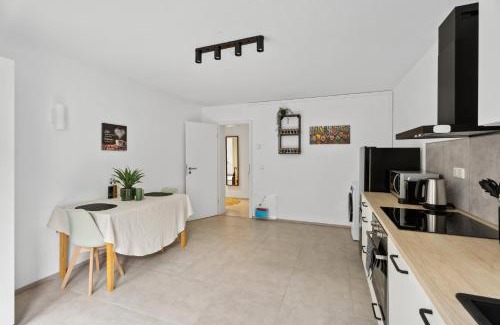 Holsterhausen Apartment | Sunlight Suite nähe Messe und Uniklinik
