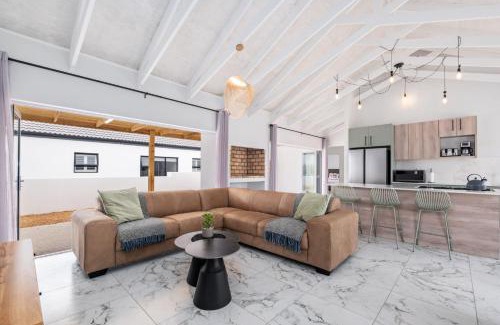 Shelley Point House | Sunlit Oasis Ocean & Golf Retreat by Host Agents