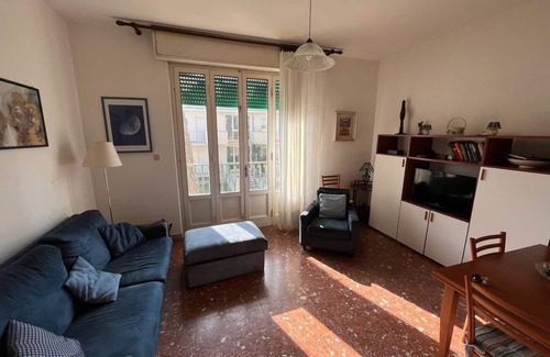 Lido di Camaiore Apartment | Sunny 2-bedrooms apartment