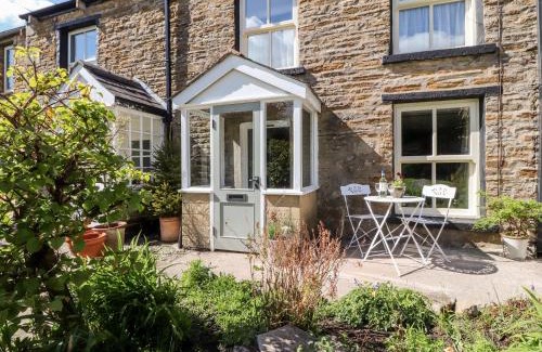 Slyne House | Sunny Bank