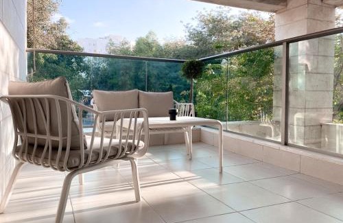 Tel Aviv Apartment | Sunny Bright New 3BR next to Saffra Synagogue
