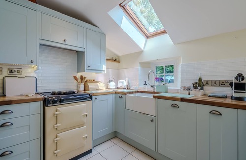 Southrepps Apartment | Sunny Cottage by East Ruston Cottages