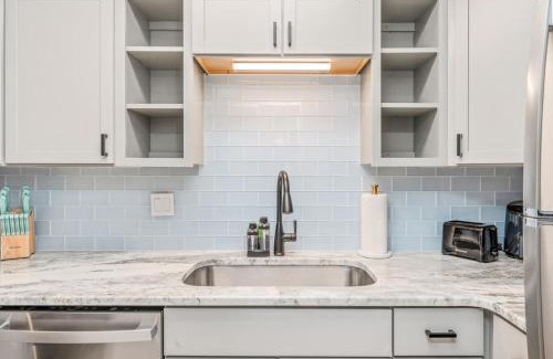 Wright Apartment | Sunny Haven 625 1BR Townhome in Fort Walton