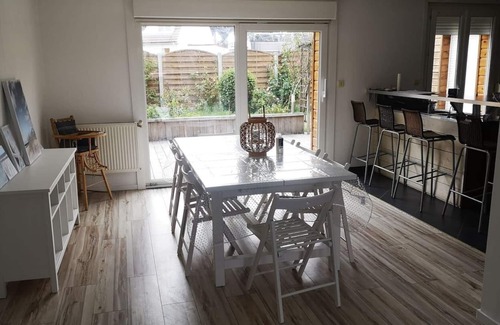 Wimereux House | Sunny holiday home between sea and hills
