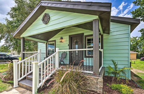 Lake Wales House | Sunny Lake Wales Retreat ~ 11 Mi to Legoland!