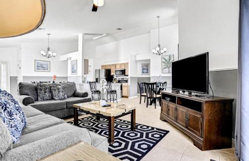 Lake Berkley House | Sunny Memories