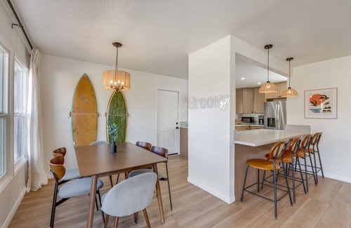 Allied Gardens House | Sunny Retreat/Huge Yard/Central