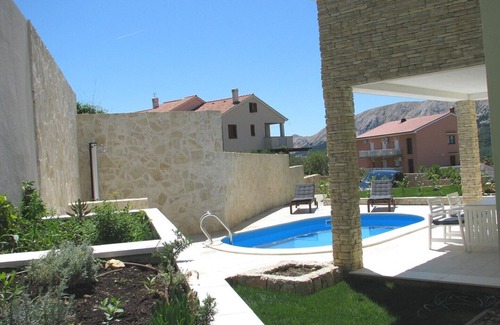 Jurandvor House | SUNNY ROCK SUMMER HOUSES BAŠKA