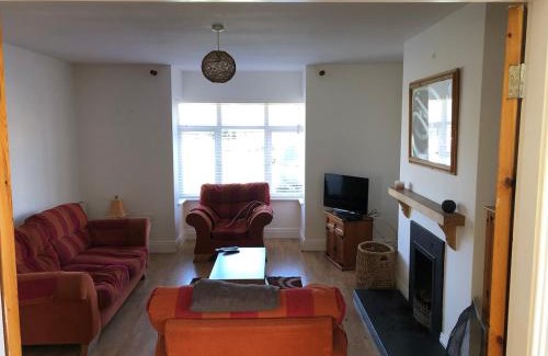 Rosslare House | Sunny Rosslare Strand Holiday Home