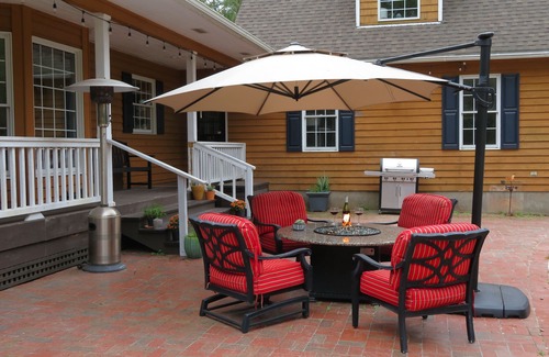 Hampstead Apartment | Sunny Secluded Super-cute Studio Near Topsail Island & Wilmington, NC