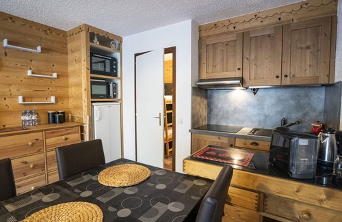 Chatel Apartment | Sunny Studio for 4 with Balcony in Châtel near Ski Lifts