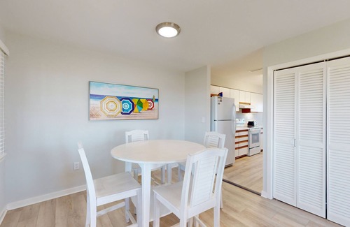 Buxton House | Sunny townhouse w/ocean view, private W/D, central AC, and pool access