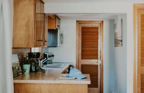 Matunuck House | Sunnyside Beach Front Duplex