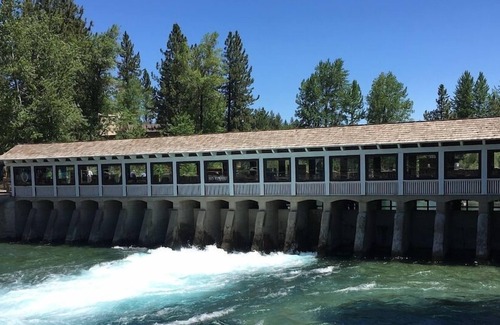 Sunnyside House | Sunnyside Up 3 Bedroom Cabin by RedAwning