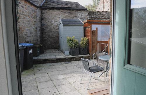 Youlgreave House | Sunrise, 3 east view