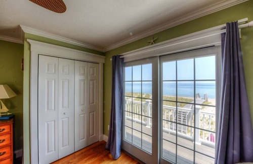 East Sandwich House | Sunrise & Surf: Oceanfront Cape Cod Home