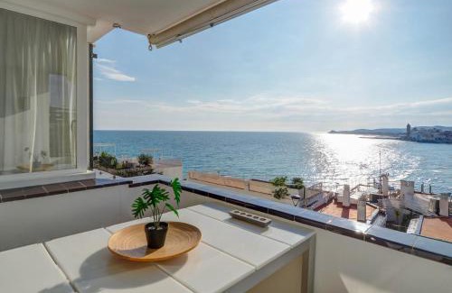 Sitges Apartment | Sunset apartment by Hello Homes Sitges