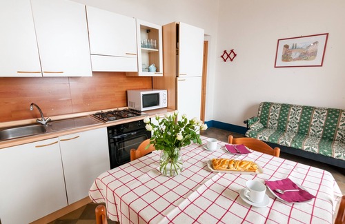 Coste House | SUNSET apartment in villa with pool