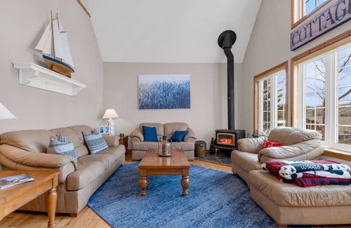 Bala House | Sunset Bay Bliss, Lake Muskoka