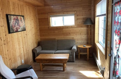 Muskegon Cottage | Sunset Beach Cottages #2 - Lake Michigan Shoreline