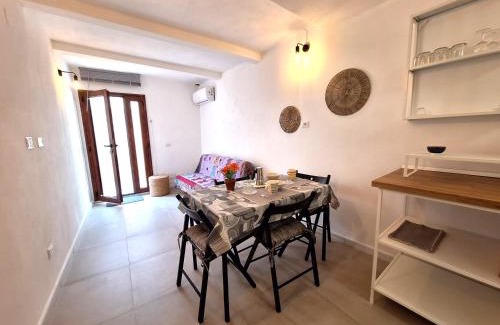 Buggerru House | Sunset Beach House Buggerru