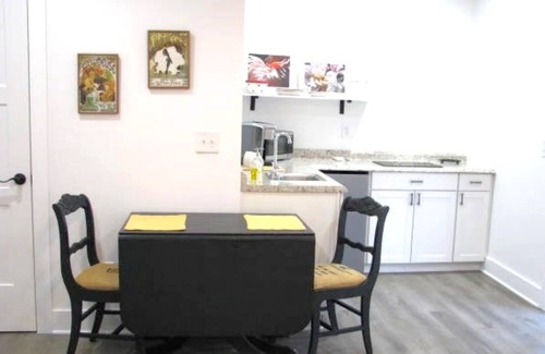 Readyville Cottage | Sunset Cottage nPeaceful, Relaxing Luxury in the Country.