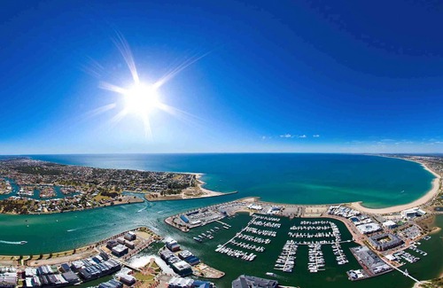 Halls Head Villa | SUNSET DECK AT HALLS HEAD, MANDURAH