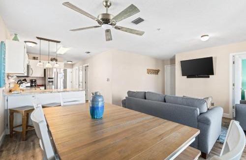 Navarre Beach Apartment | Sunset Harbour Villas 4-423