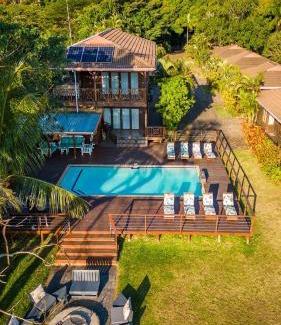 St. Lucia Ski Chalet | Sunset Lodge