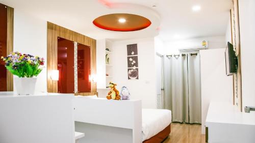 Bang Yi Khan Hotel | Sunset Residence Pinklao
