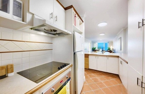 Scarborough Apartment | Sunset Shores Scarborough