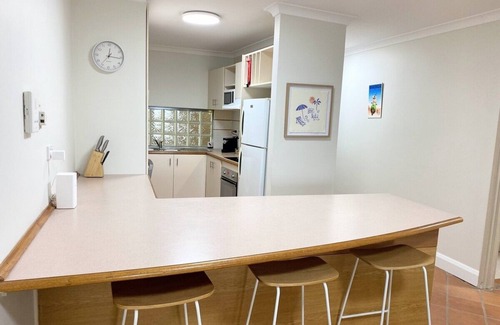 Scarborough Apartment | Sunset Shores Scarborough