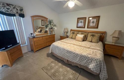 Cumbrian Lakes House | Sunset Villa – Your Gateway to a Magical Florida Vacation!