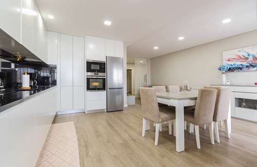 Viana do Castelo Apartment | Sunshine Apartment - Modern Ap Near The Beach