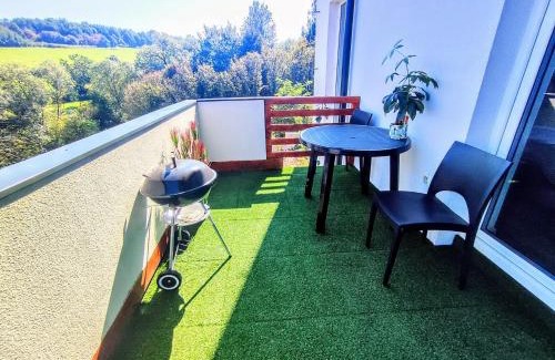 Zilina House | Sunshine apartment for 6 & Terrase & Free Parking