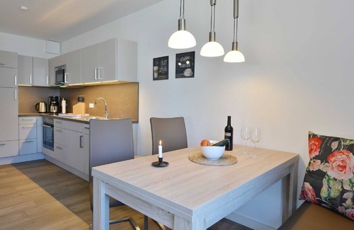Altenkirchen Apartment | Sunshine
