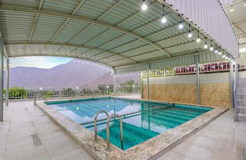 Al Kubus Villa | Sunshine Farmhouse by Al Dana Paradise