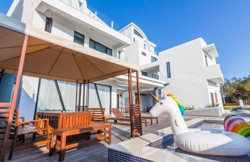 Magong House | Sunshine Palm B&B