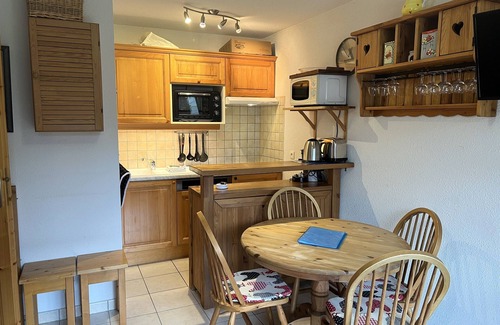 Samoens Apartment | Super 1 bed apartment close to Samoens centre and ski bus