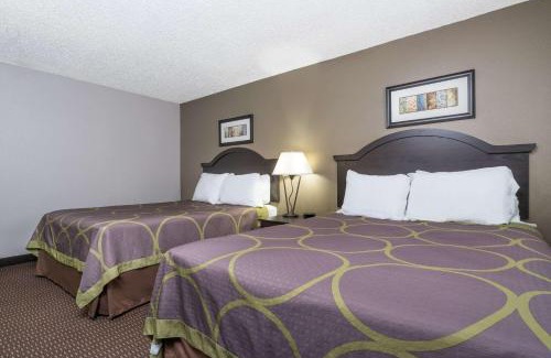 Bismarck Hotel | Super 8 by Wyndham Bismarck