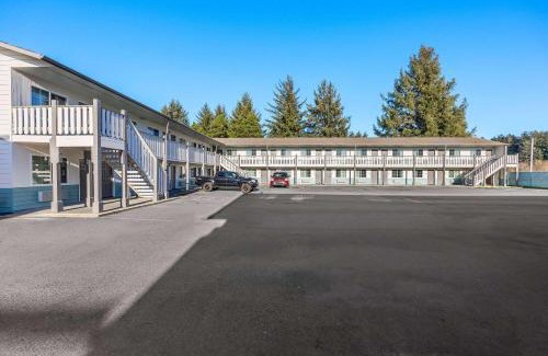 Crescent City Hotel | Super 8 by Wyndham Crescent City
