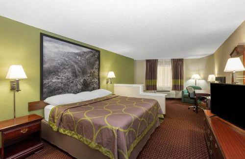 Eureka Springs Hotel | Super 8 by Wyndham Eureka Springs