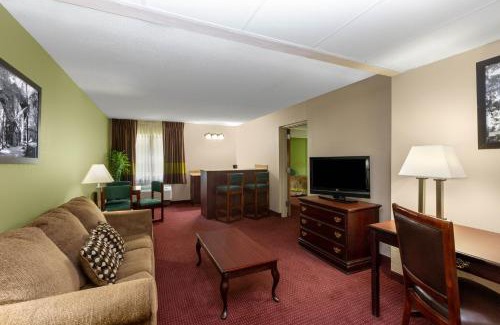 Eureka Springs Hotel | Super 8 by Wyndham Eureka Springs