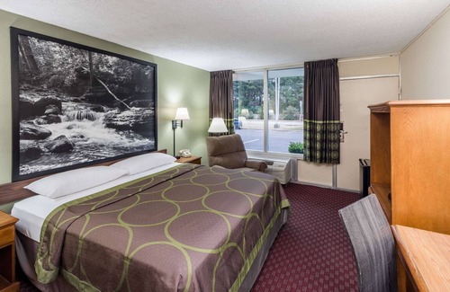 Hope Hotel | Super 8 by Wyndham Hope