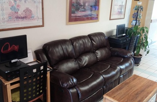 Laramie Hotel | Super 8 by Wyndham Laramie